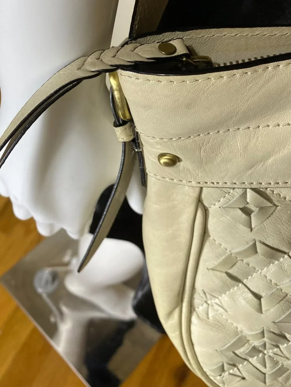 FIRENZE BELLA Quilt Diamond Woven Satchel Crossbody Hobo Bag Cream Leather $114